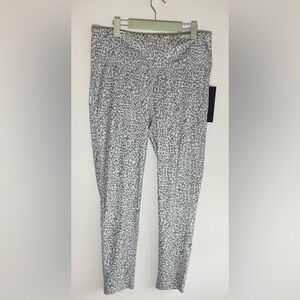 Mono B high rise leggings • NWT • Women’s 1XL